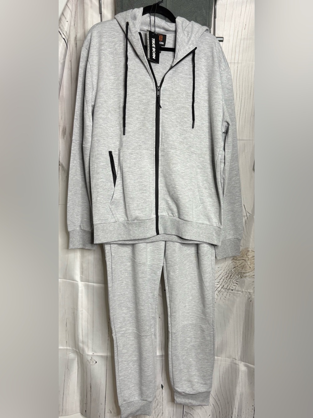True Born NWT Men's Tech Fleece Sweatsuit Set Hoodie Joggers XL Gray